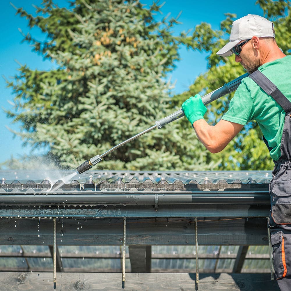 square_0018_Exterior-Cleaning-Roof-Cleaning