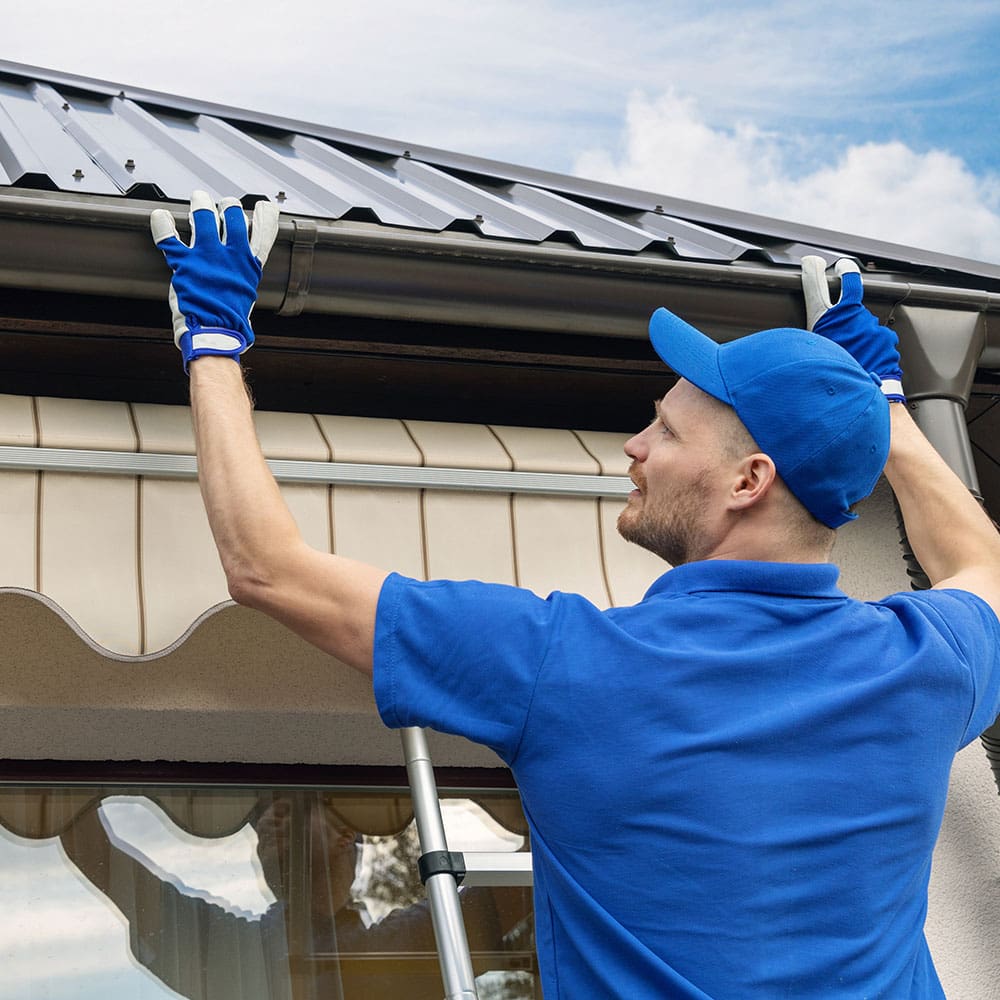 square_0076_Roofing-&-Gutters-Gutter-Installation