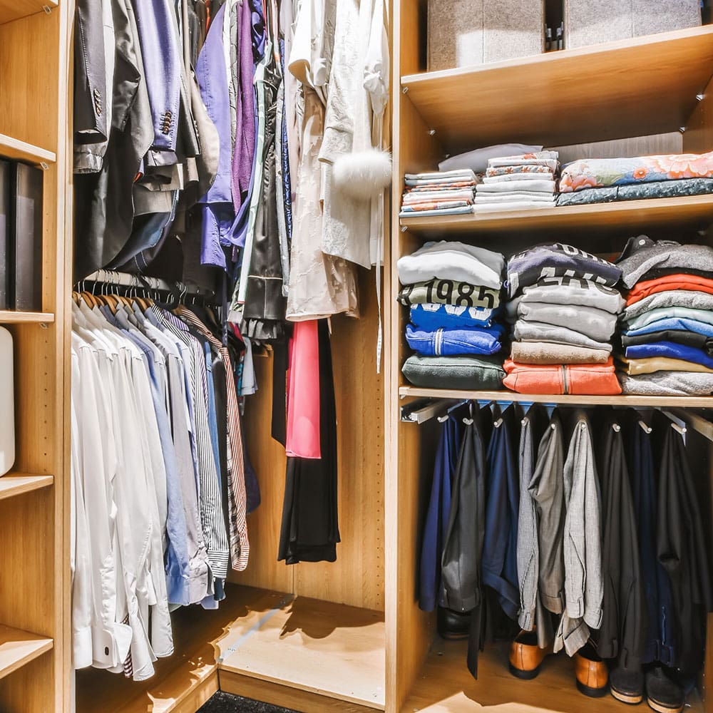 square_0119_Interiors-closets